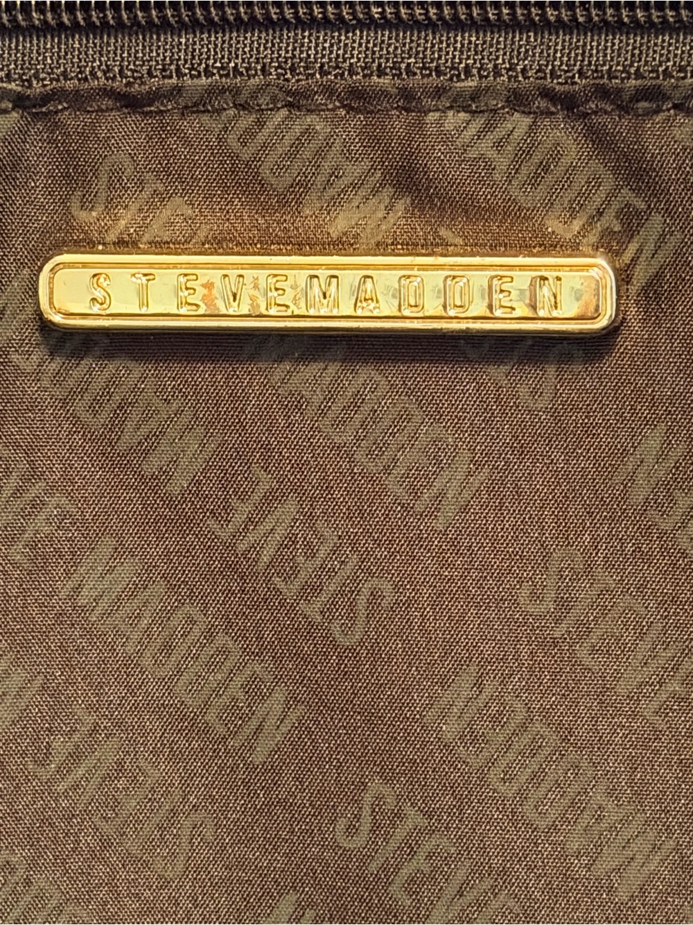 Steve Madden Olive Green Logo-Embossed Backpack Bag With Wristlet. - Picture 5 of 9